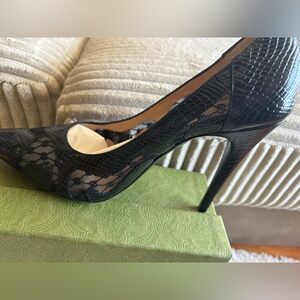 Gucci Black Leather Stiletto Heels Size 9 (US)/6.5 (UK)
